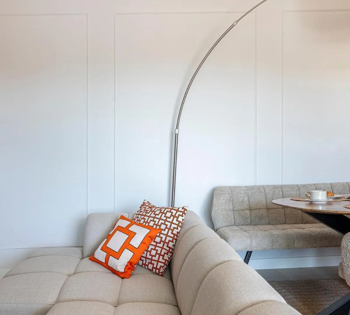 אסטפונה Modern And Bright 2 Bedroom Apt, Swimming Pool And Gym ספרד