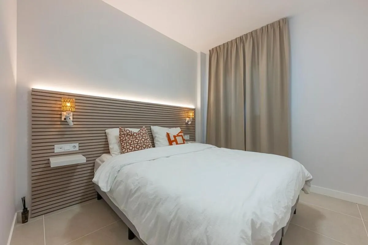 אסטפונה Modern And Bright 2 Bedroom Apt, Swimming Pool And Gym