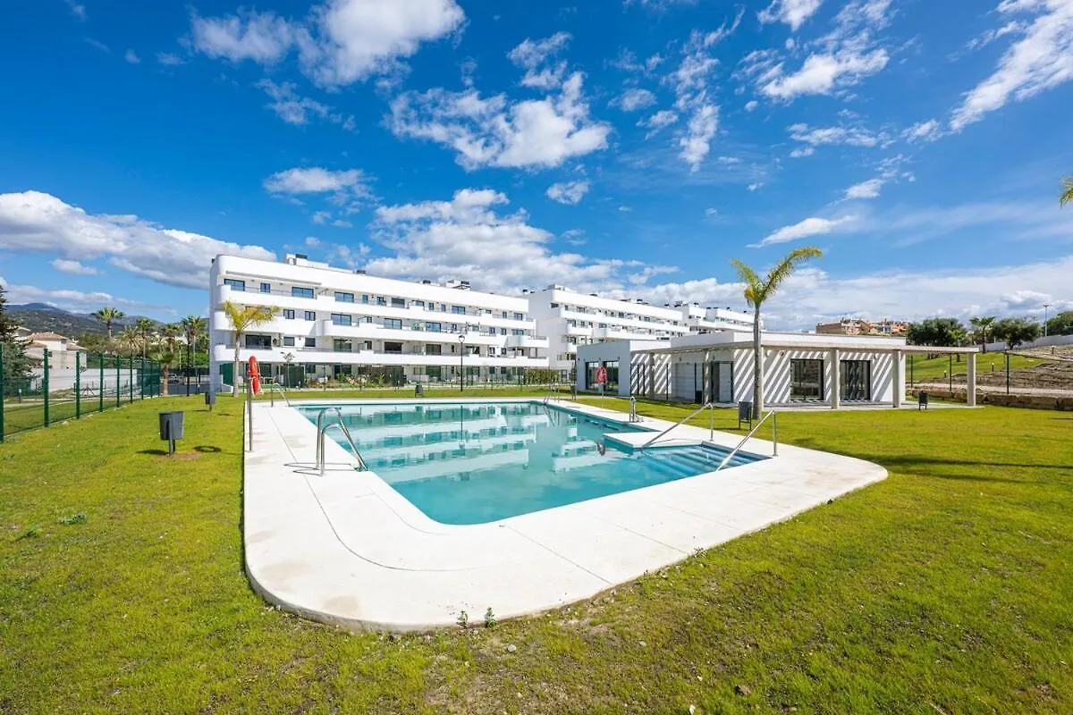 דירה אסטפונה Modern And Bright 2 Bedroom Apt, Swimming Pool And Gym