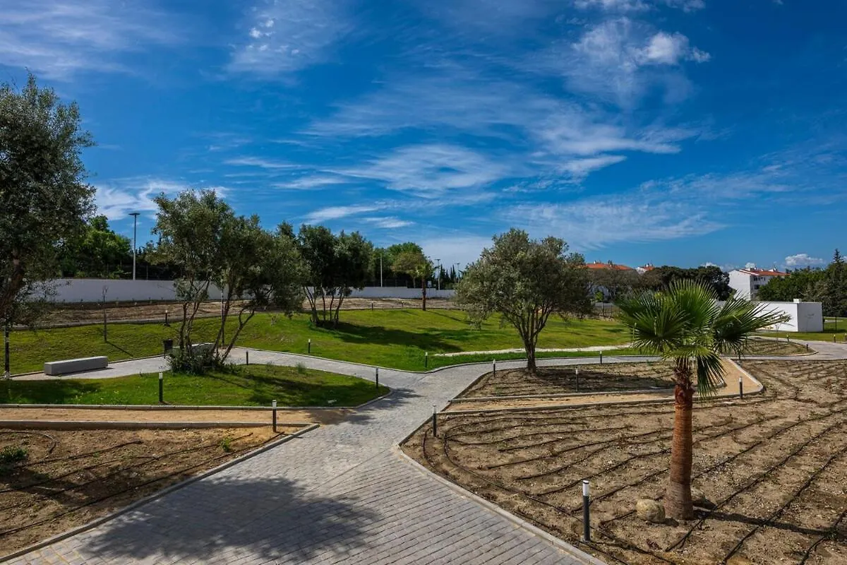 אסטפונה Modern And Bright 2 Bedroom Apt, Swimming Pool And Gym 0*,  ספרד