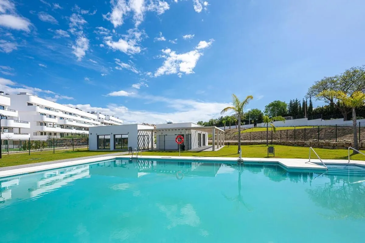 אסטפונה Modern And Bright 2 Bedroom Apt, Swimming Pool And Gym