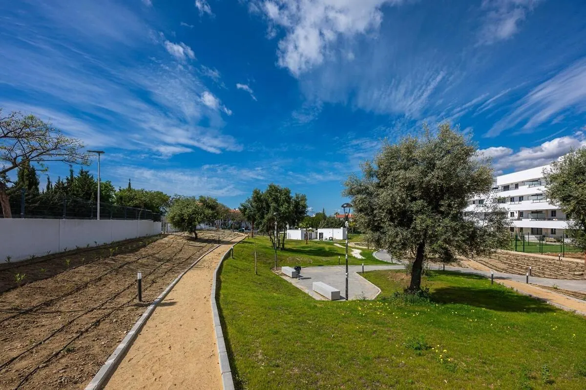 אסטפונה Modern And Bright 2 Bedroom Apt, Swimming Pool And Gym ספרד